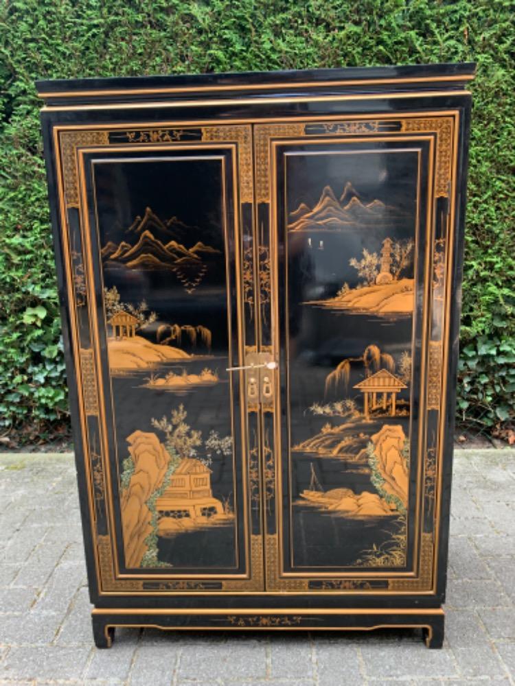 Chinese Cabinet