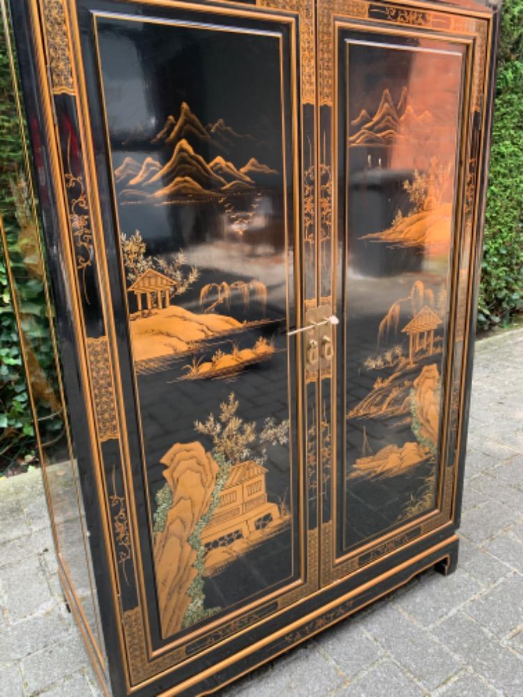 Chinese Cabinet