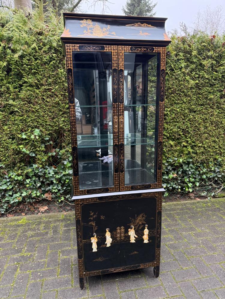 Chinese Display cabinet