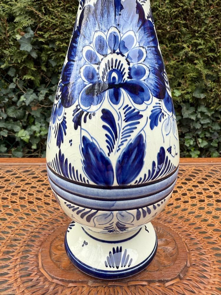 Delft style Vase