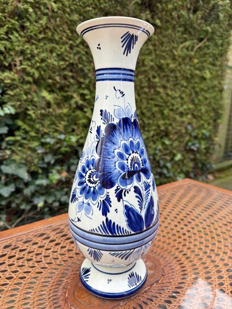 Delft style Vase