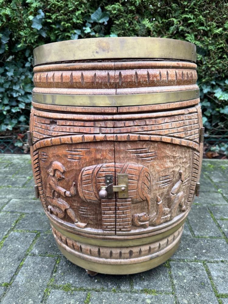 Flemish style Bar barrel