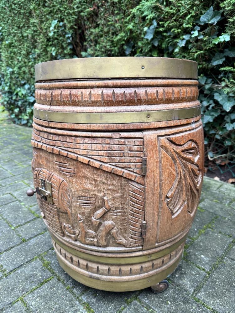 Flemish style Bar barrel