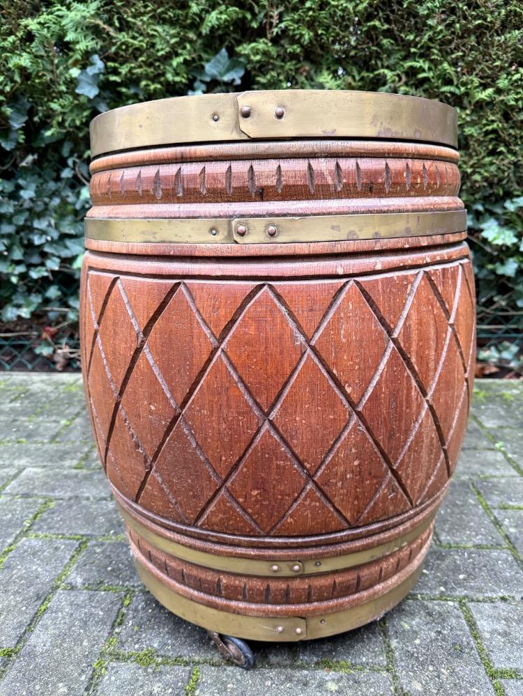 Flemish style Bar barrel