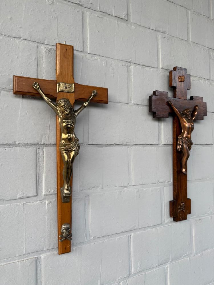 Flemish style Pair of crosses