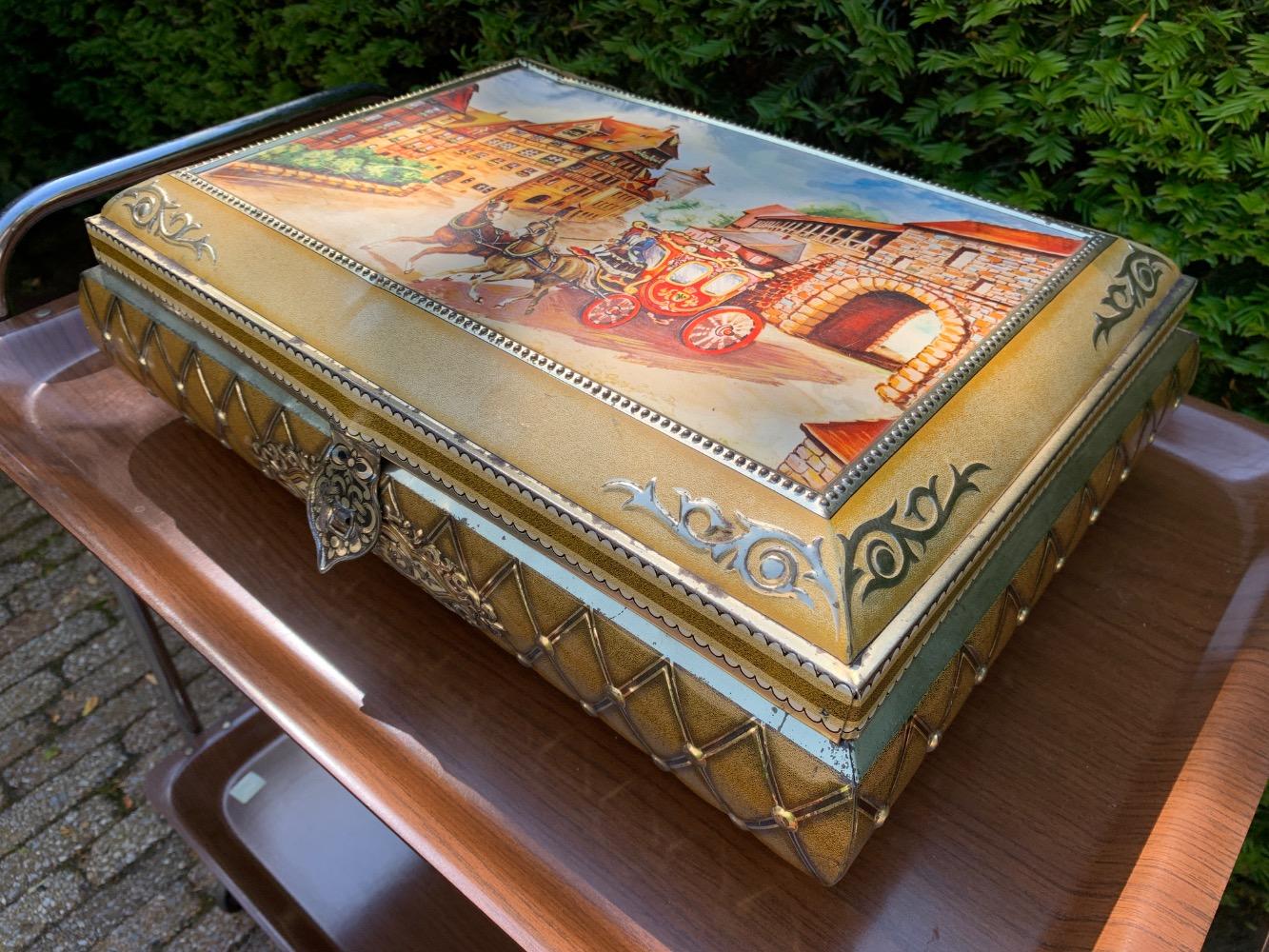 Louis XV style Box