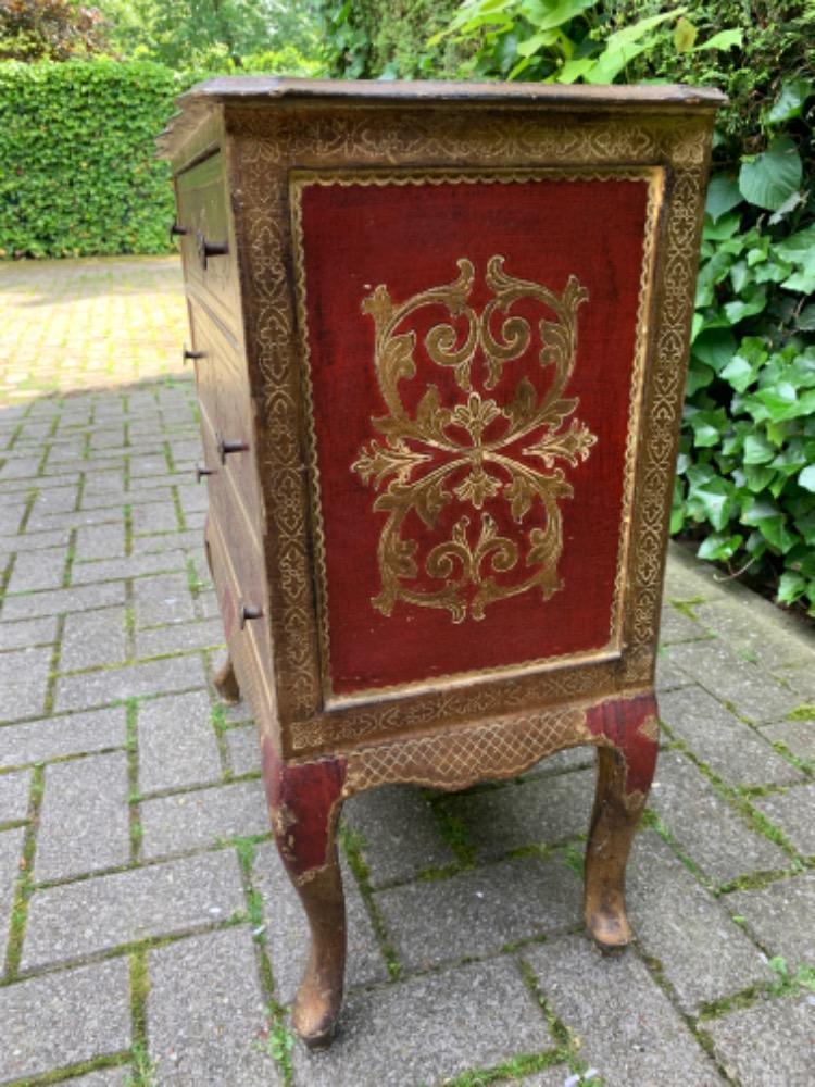 Rococo Chest of drawers